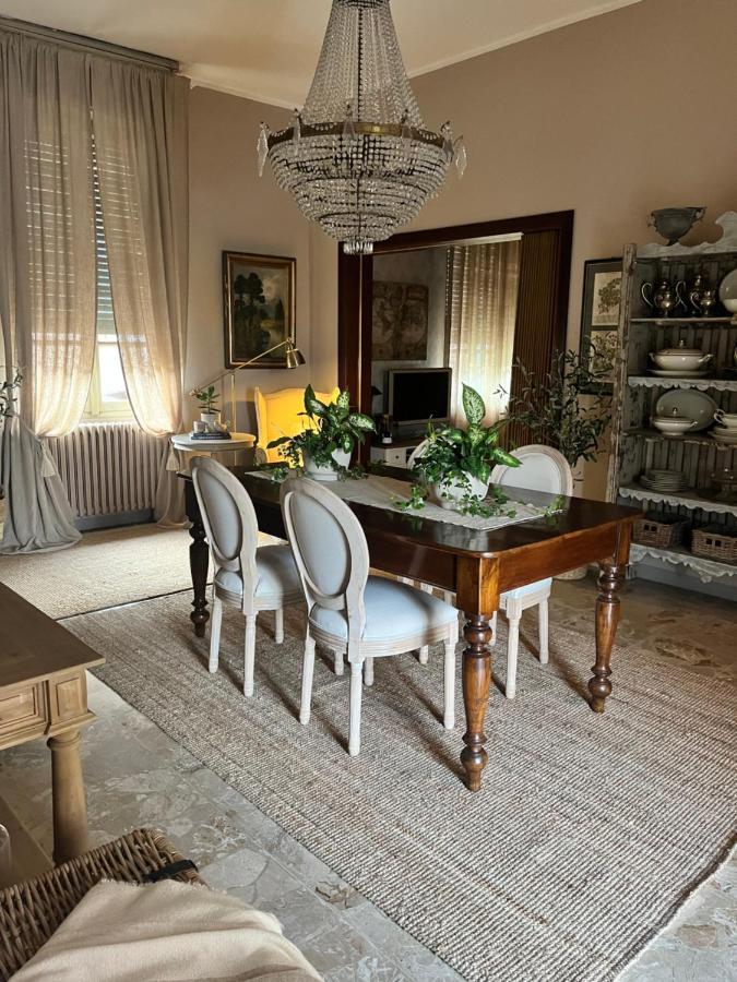Villa House And Garden B&B Montichiari Esterno foto