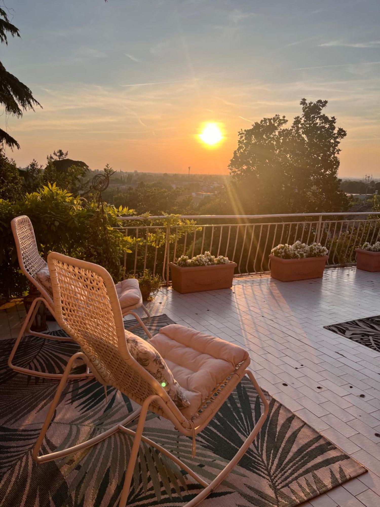 Villa House And Garden B&B Montichiari Esterno foto