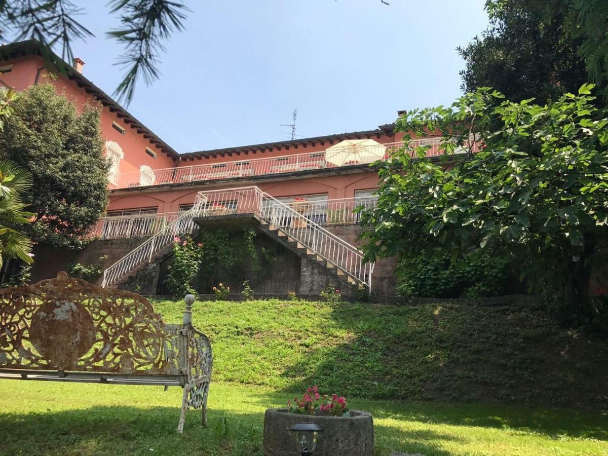 Villa House And Garden B&B Montichiari Esterno foto