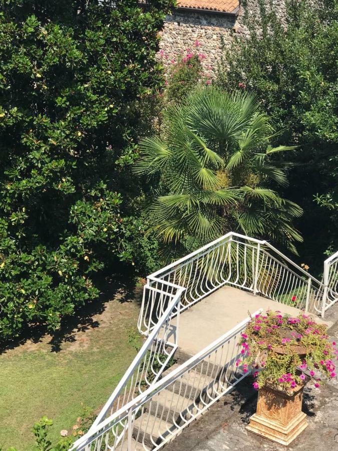 Villa House And Garden B&B Montichiari Esterno foto